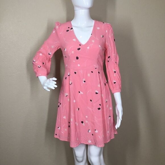 Chelsea28 V-Neck Puff Sleeve Dress (G3) - Picture 2 of 5